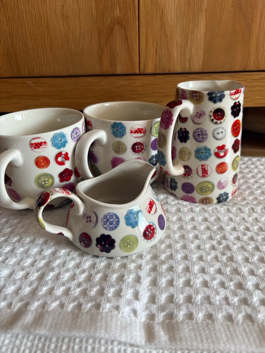 Avoca Nest pottery - Image 1