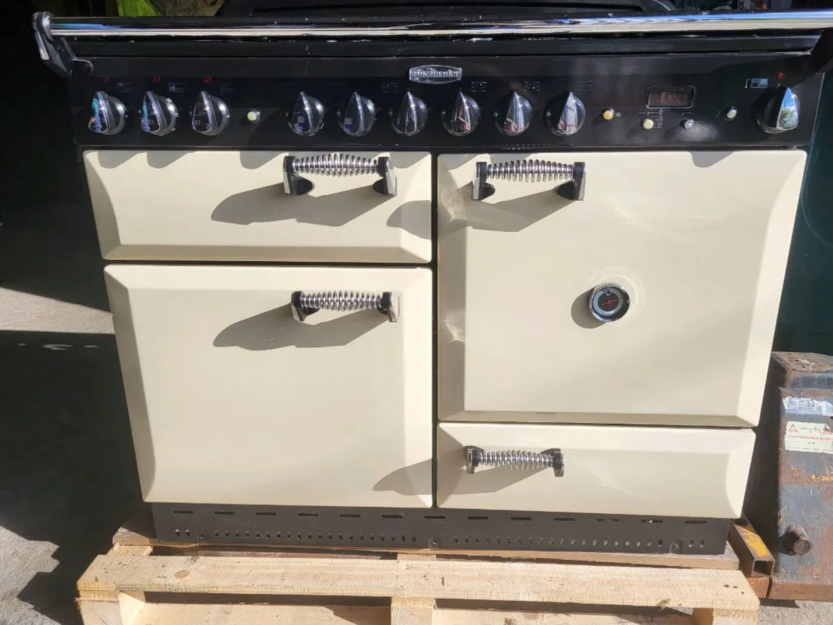 Rangemaster Range cooker - Image 1