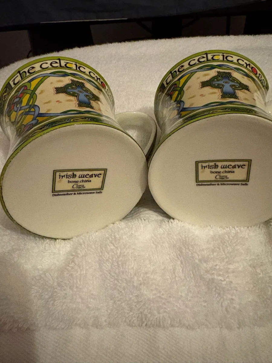 Vintage Royal Tara Bone Mugs - Image 4