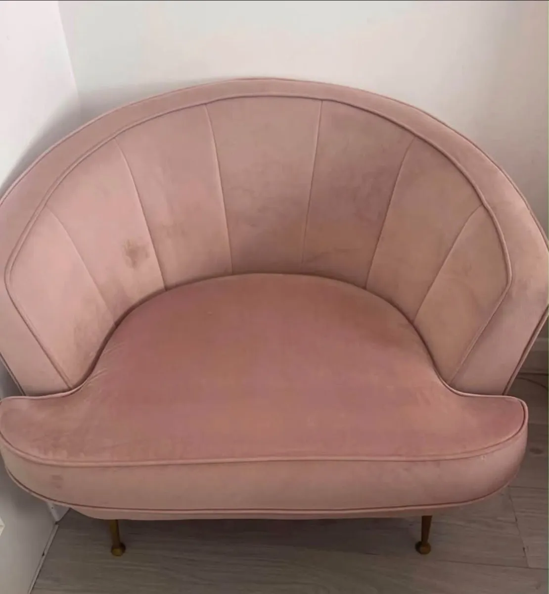 DFS Enchanted Accent Chair - Image 2