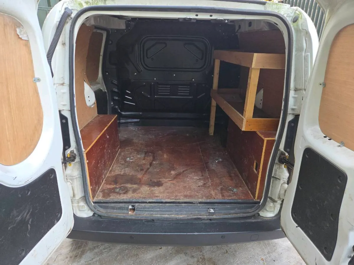 2021 FIAT FIORINO VAN 1.3 DIESEL £3000 - Image 4