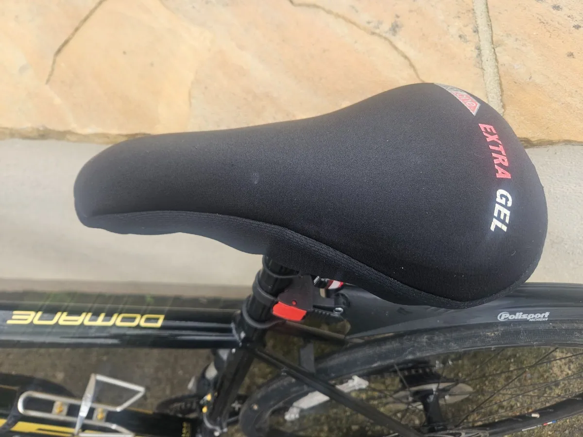 Trek Domane AL2 Disc 56cm Barely Used - Image 3
