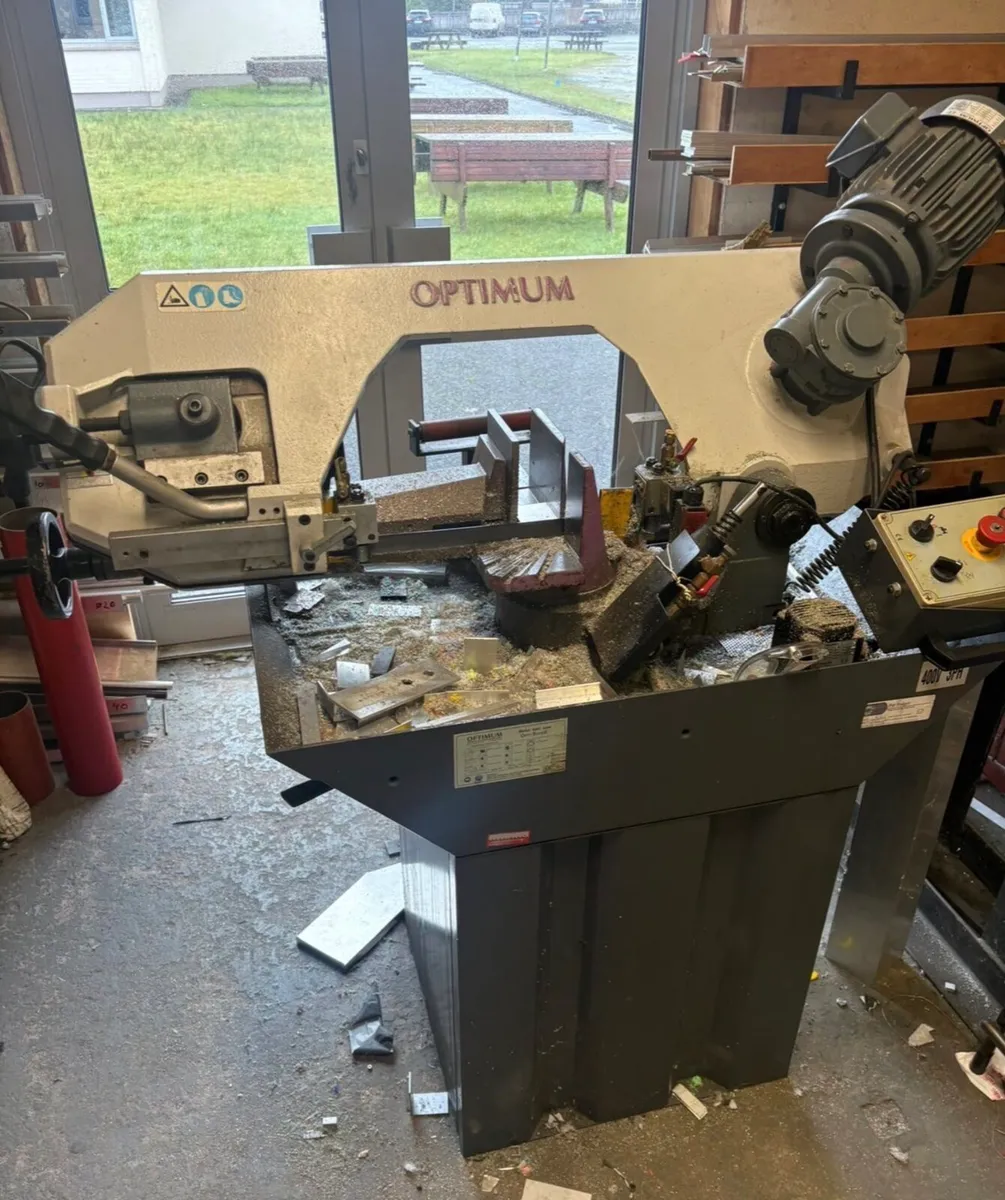 Ex school swivel head bandsaw