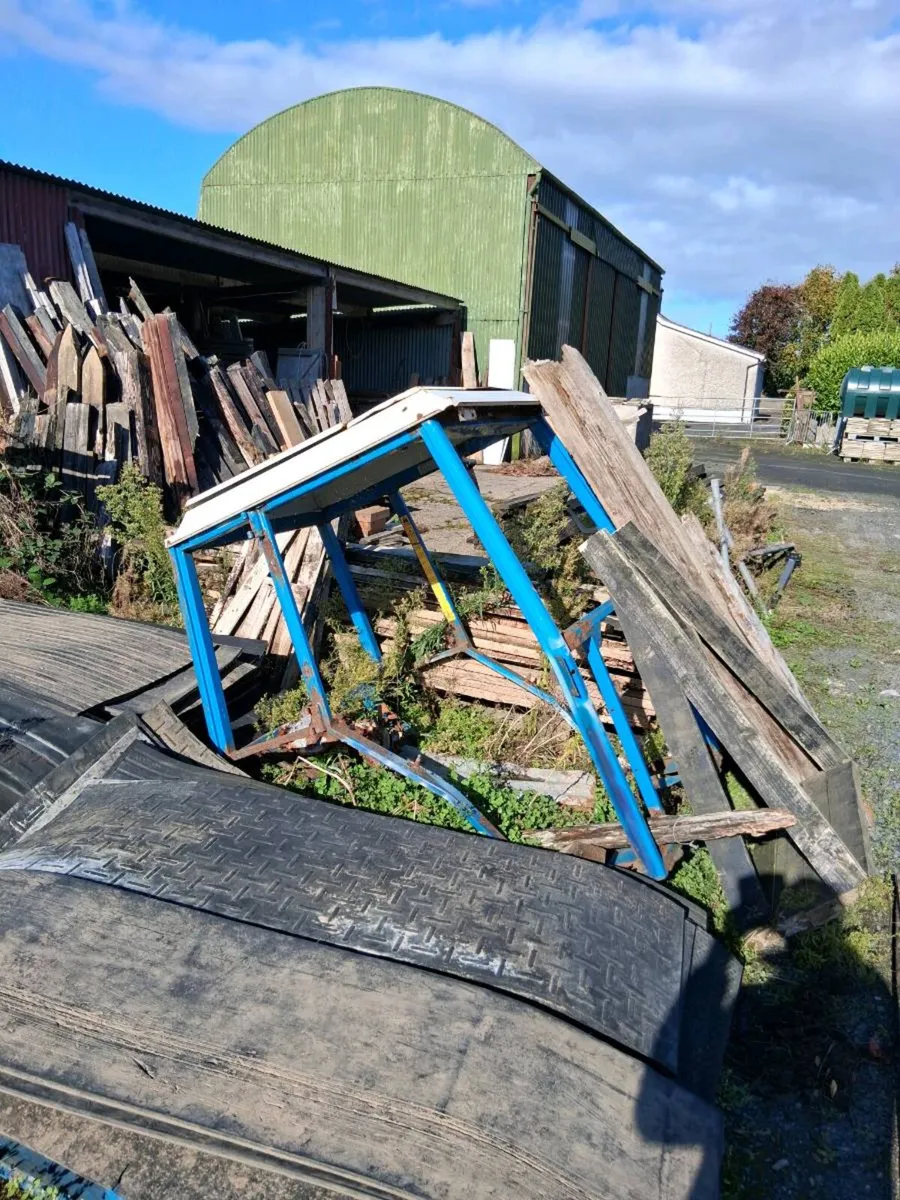 Tractor cab