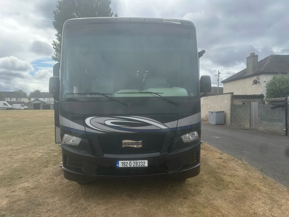 American Rv - Image 2