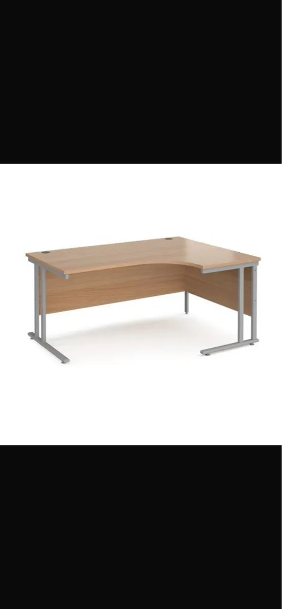 Large L-Shaped Corner Office Desk – 1600 × 1200mm - Image 3