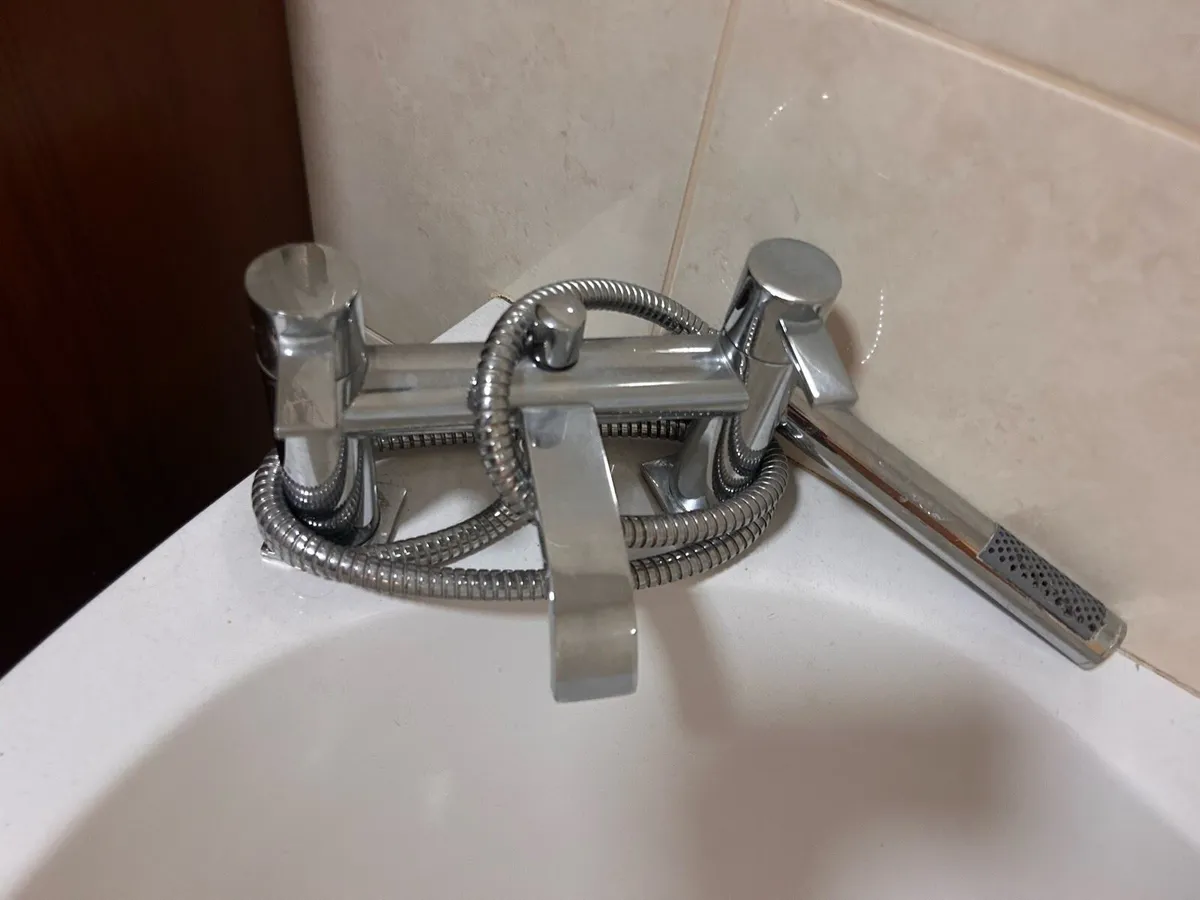Bathroom furniture - Image 2