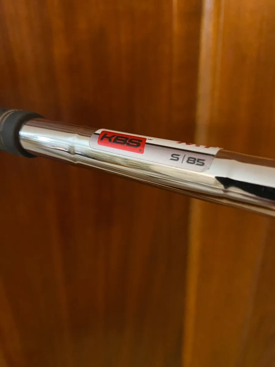 Taylormade Q I  Iron s 5 - S W Stiff Flex As New - Image 4
