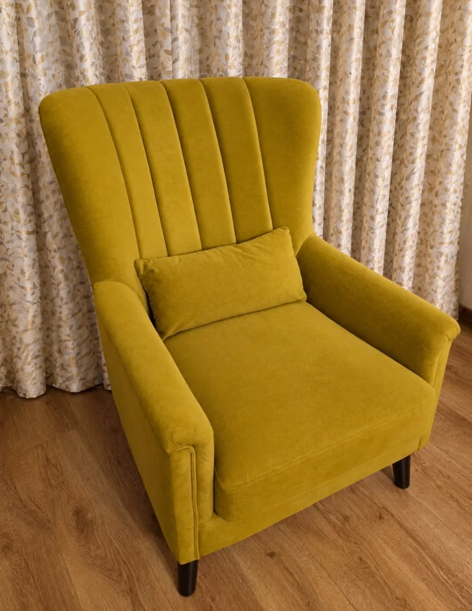 Armchair - Image 1