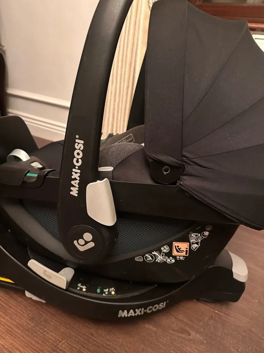 maxi cosi 360 car seat - Image 2