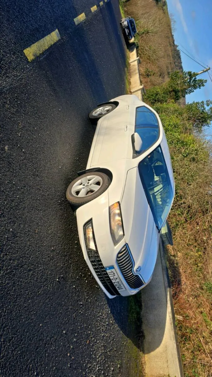 Skoda octavia **auto** - Image 2