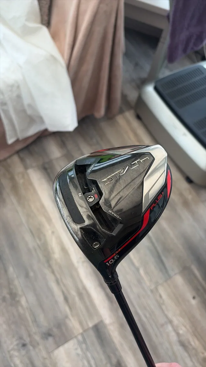 Taylormade stealth driver LH - Image 1