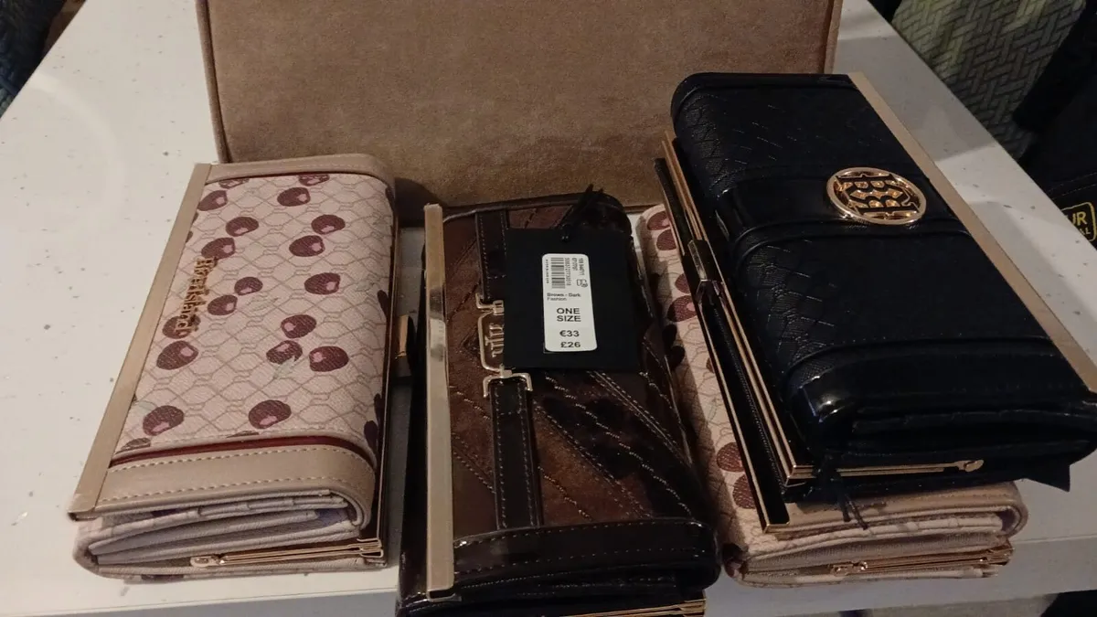 River island purses and bag - Image 1