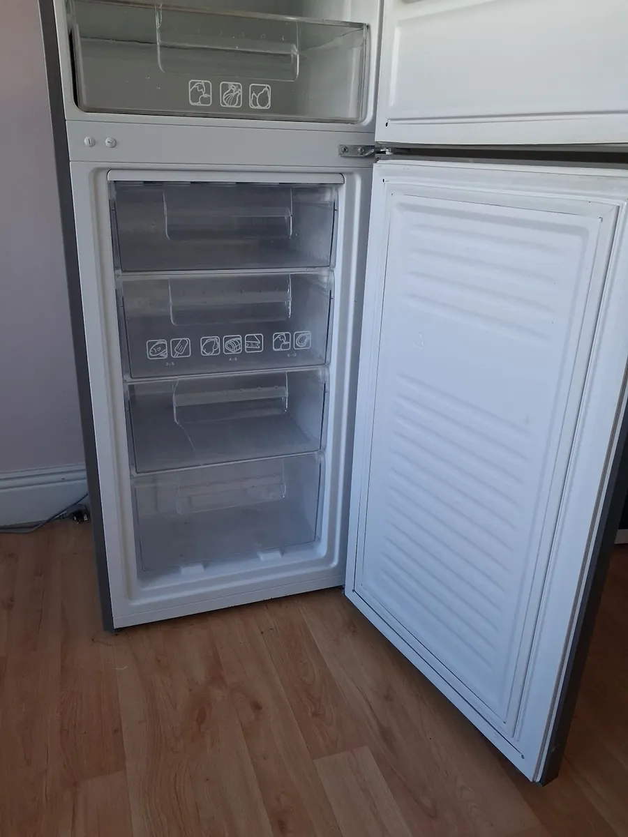 Fridge/freezer - Image 2