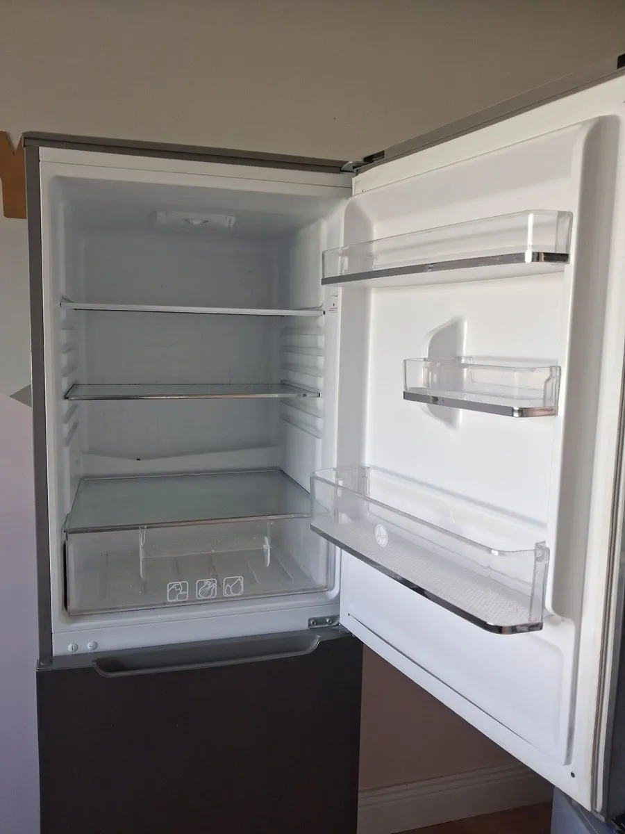 Fridge/freezer - Image 3
