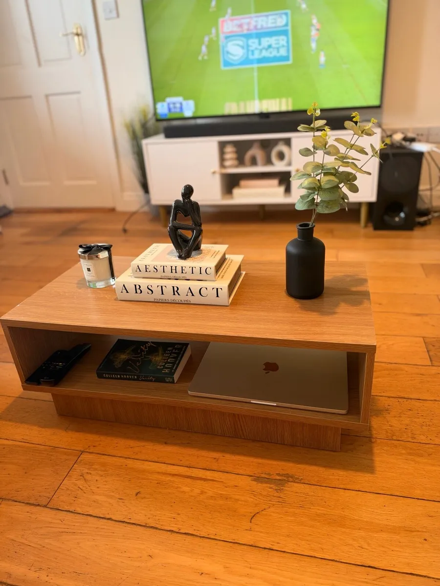 Coffee table - Image 1