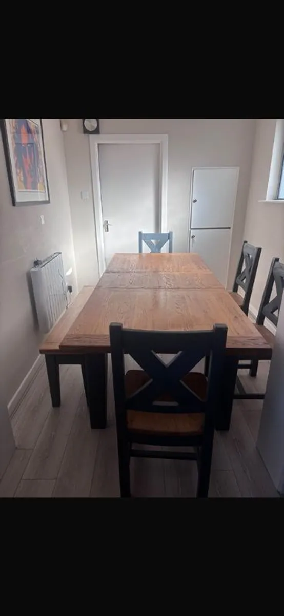 Premium Dining Table. - Image 3