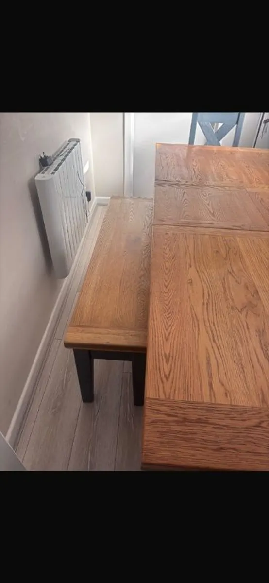 Premium Dining Table. - Image 4