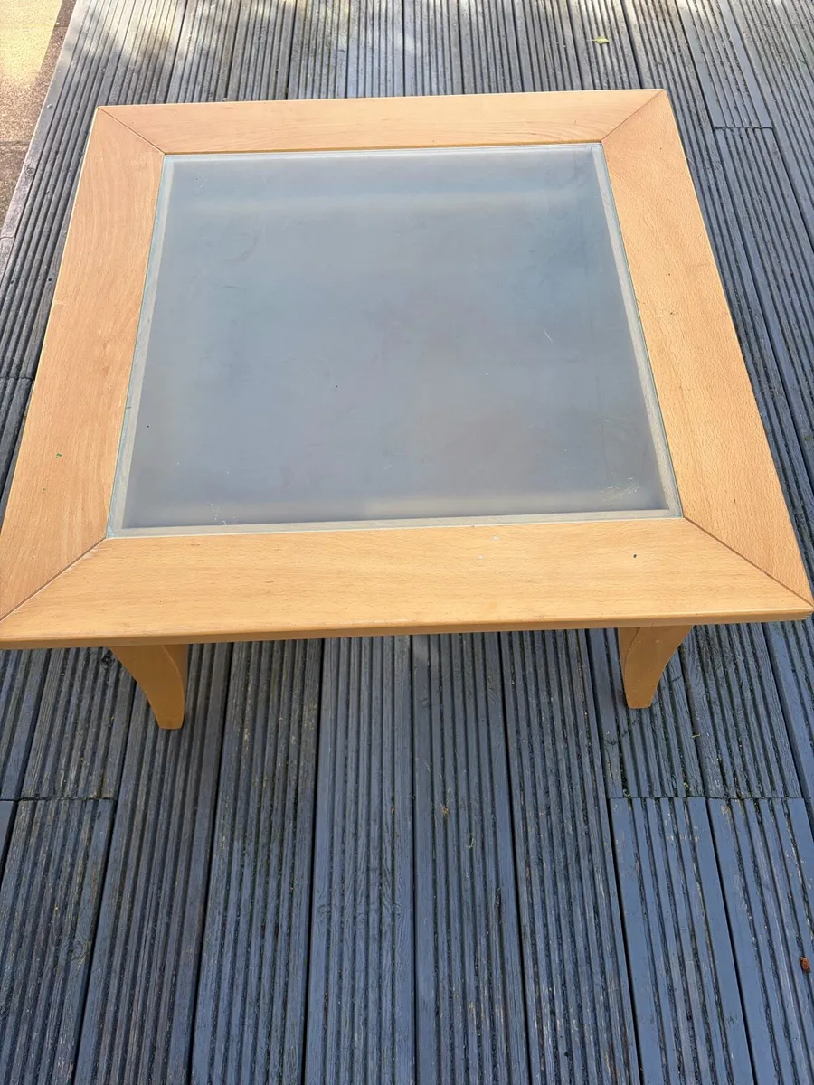 Coffee table - Image 1