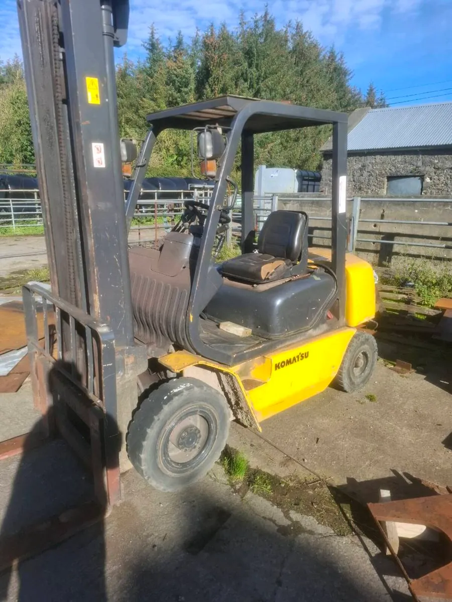 Forklift - Image 2