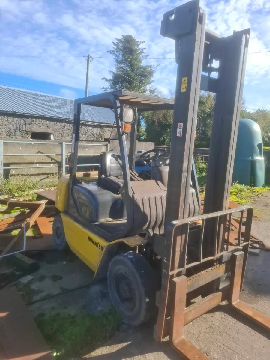 Forklift - Image 3