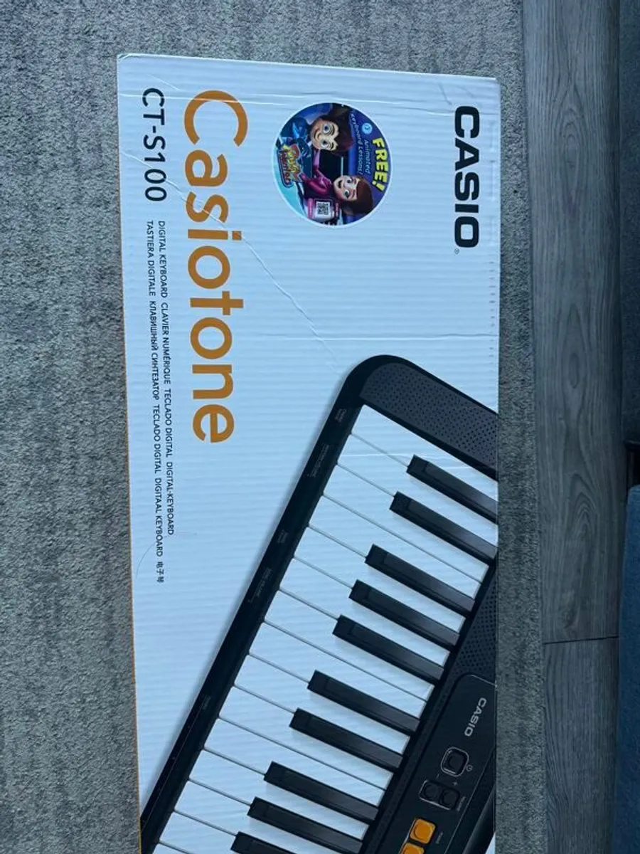 Casio Casiotone CT-S100 digital keyboard with box - Image 1