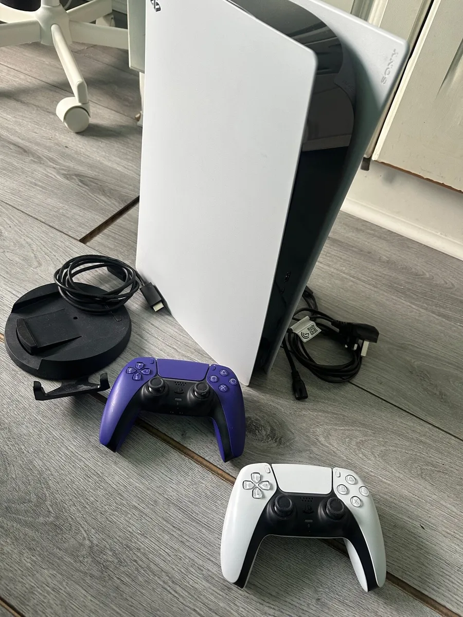 PS5 - Image 1