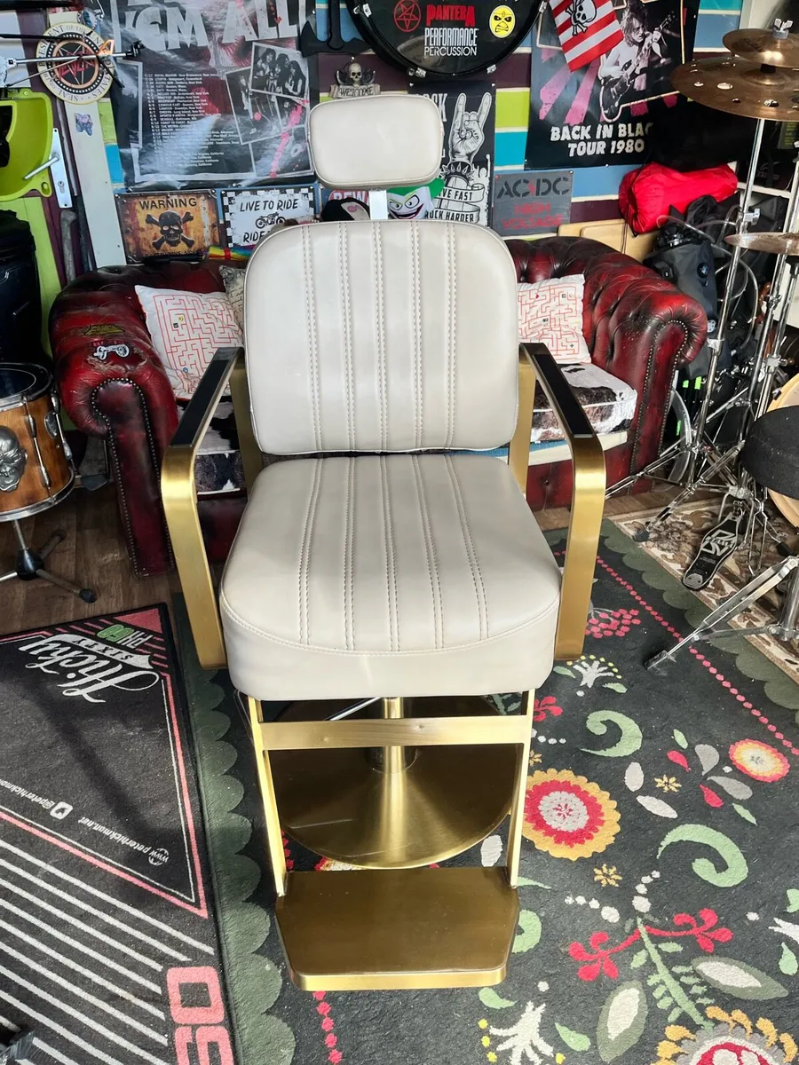 Barber chair - Image 3