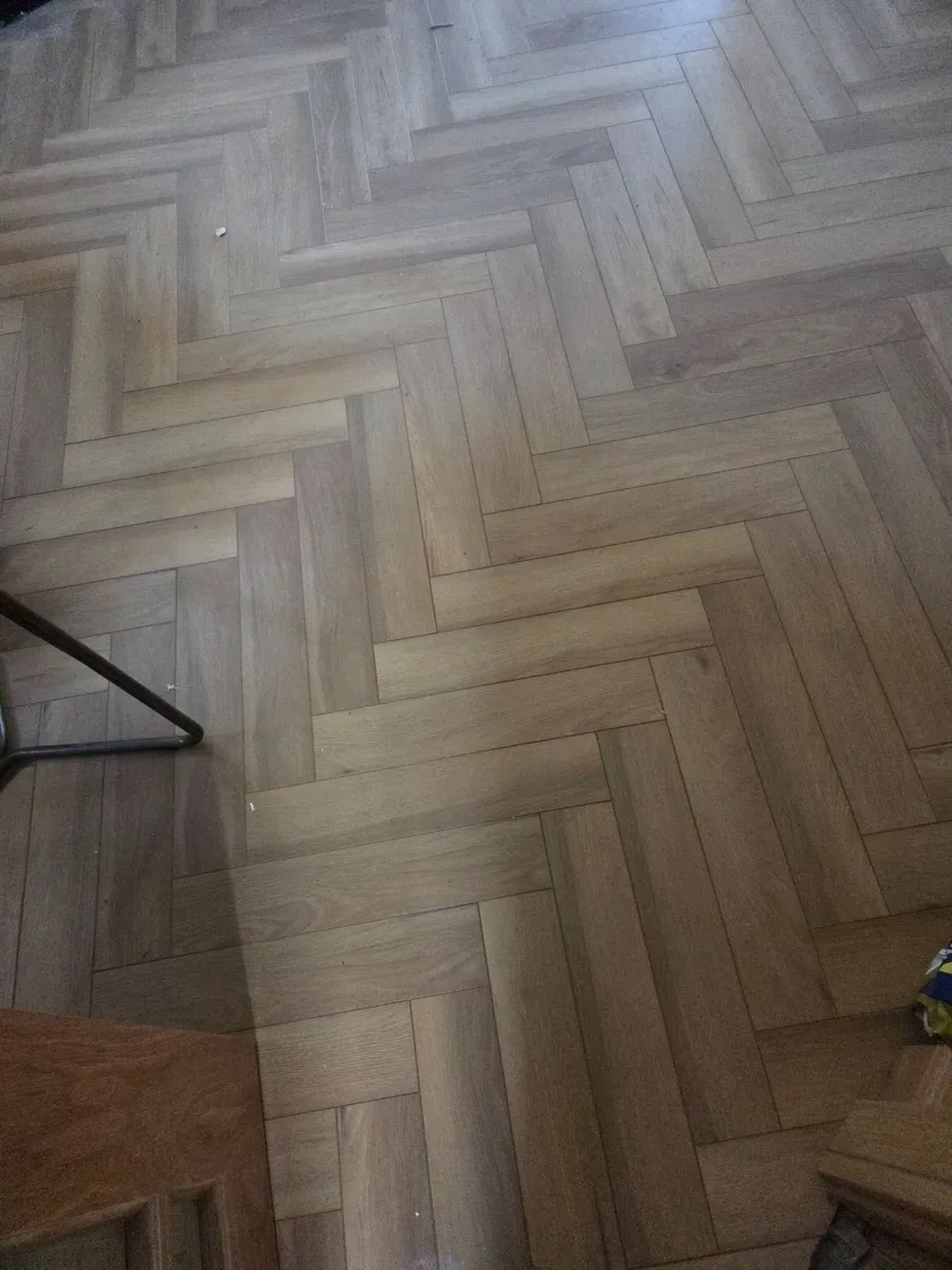 Flooring herringbone - Image 4
