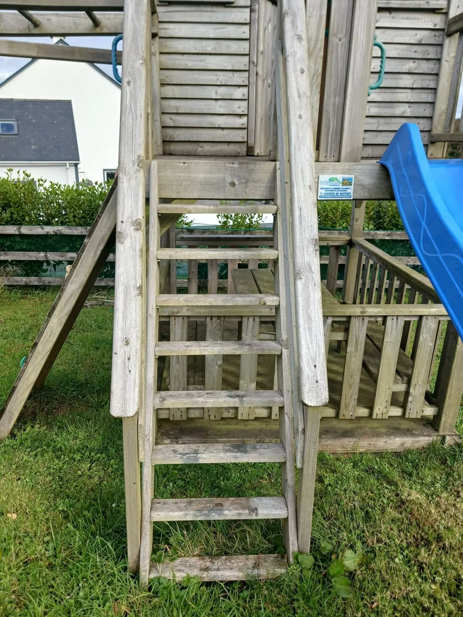 Wooden playhouse - Image 4