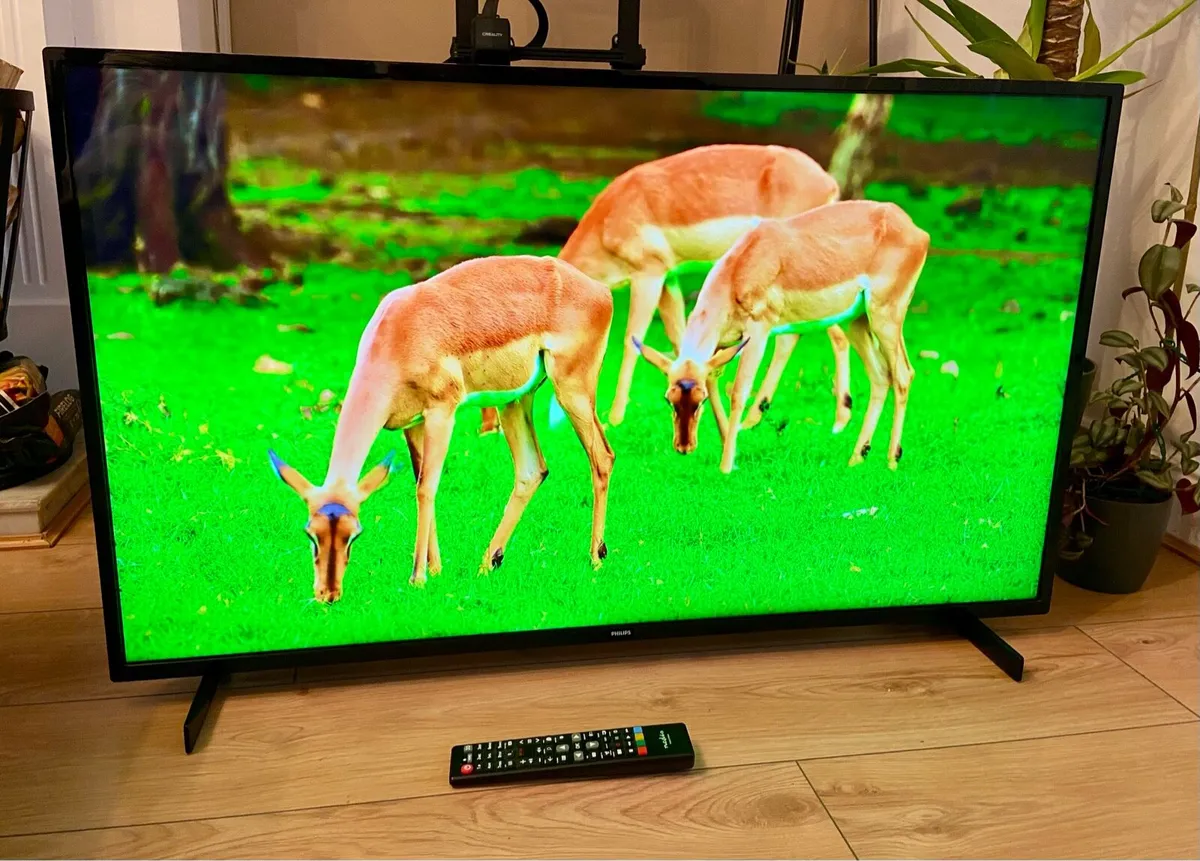 Philips 43” 4K HDR Smart TV - Image 1