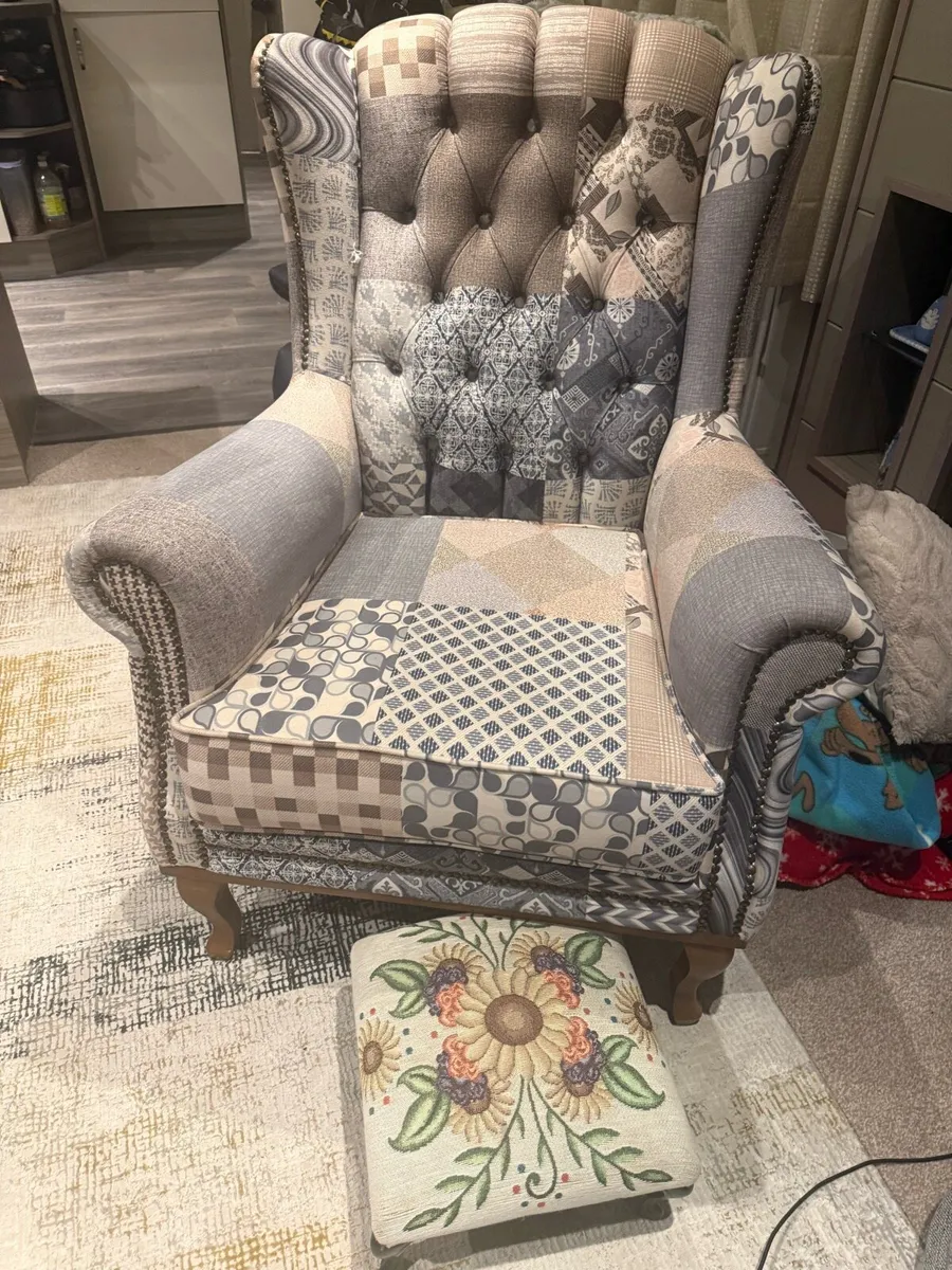 Wing Back fireside chair - Image 4