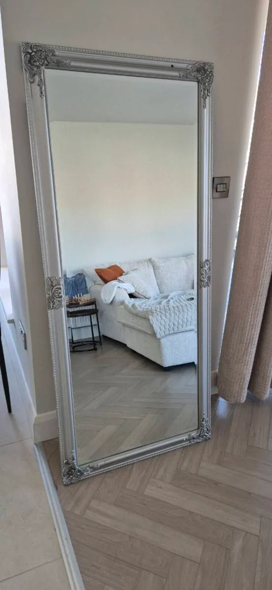 Large mirror