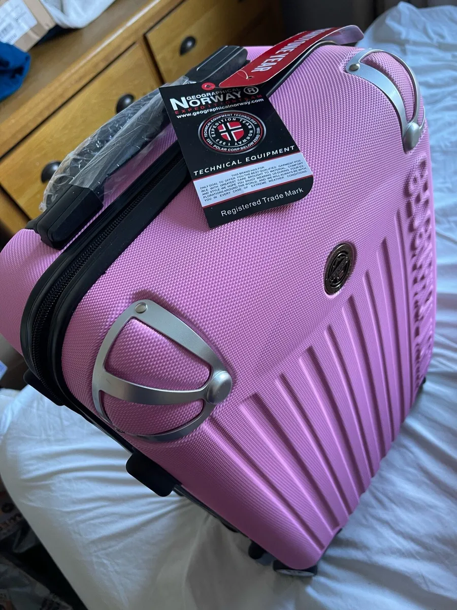 Geographical Norway Cabin Suitcase 20” - Image 3