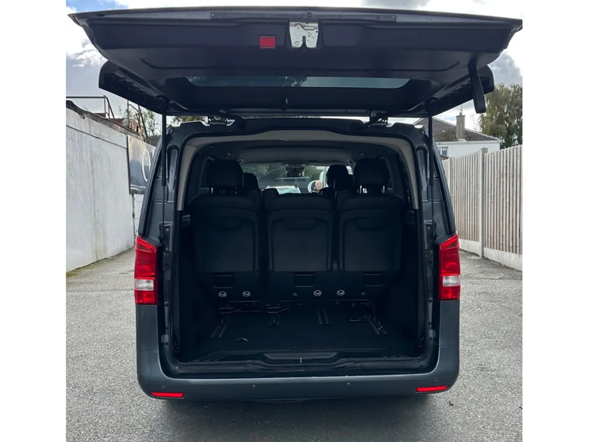 Mercedes-Benz Vito 119 B-TEC TOURER SEL BLUETEC SE - Image 3