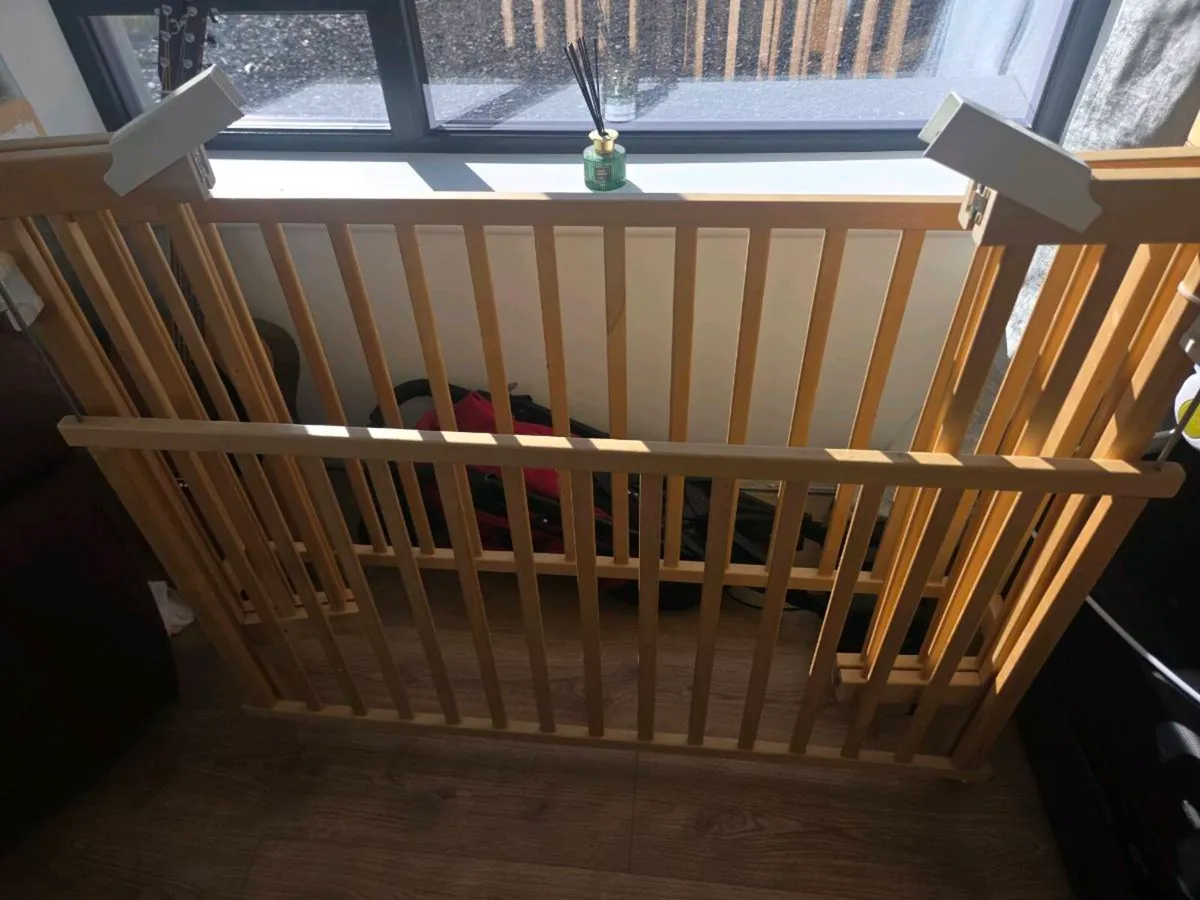 Baby Cot - Image 4