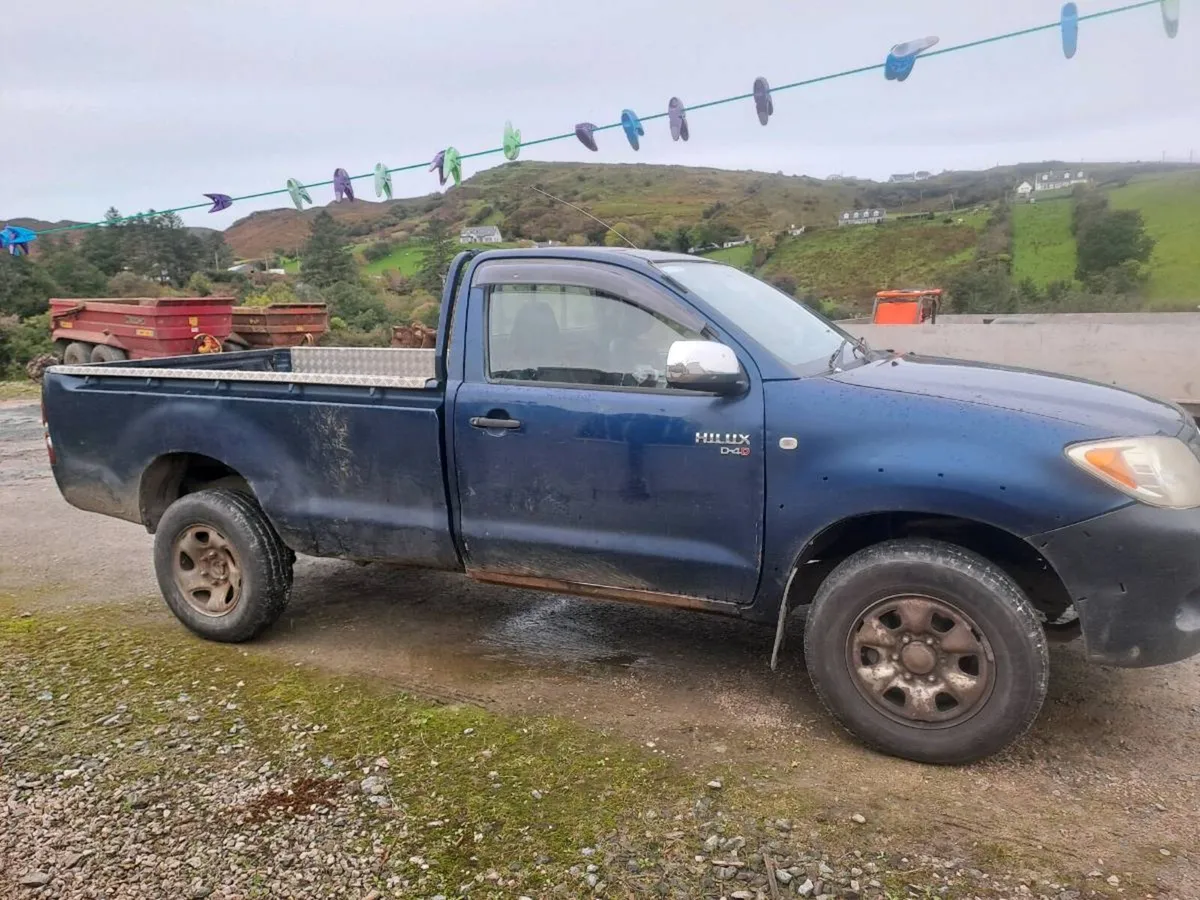 Hilux - Image 1