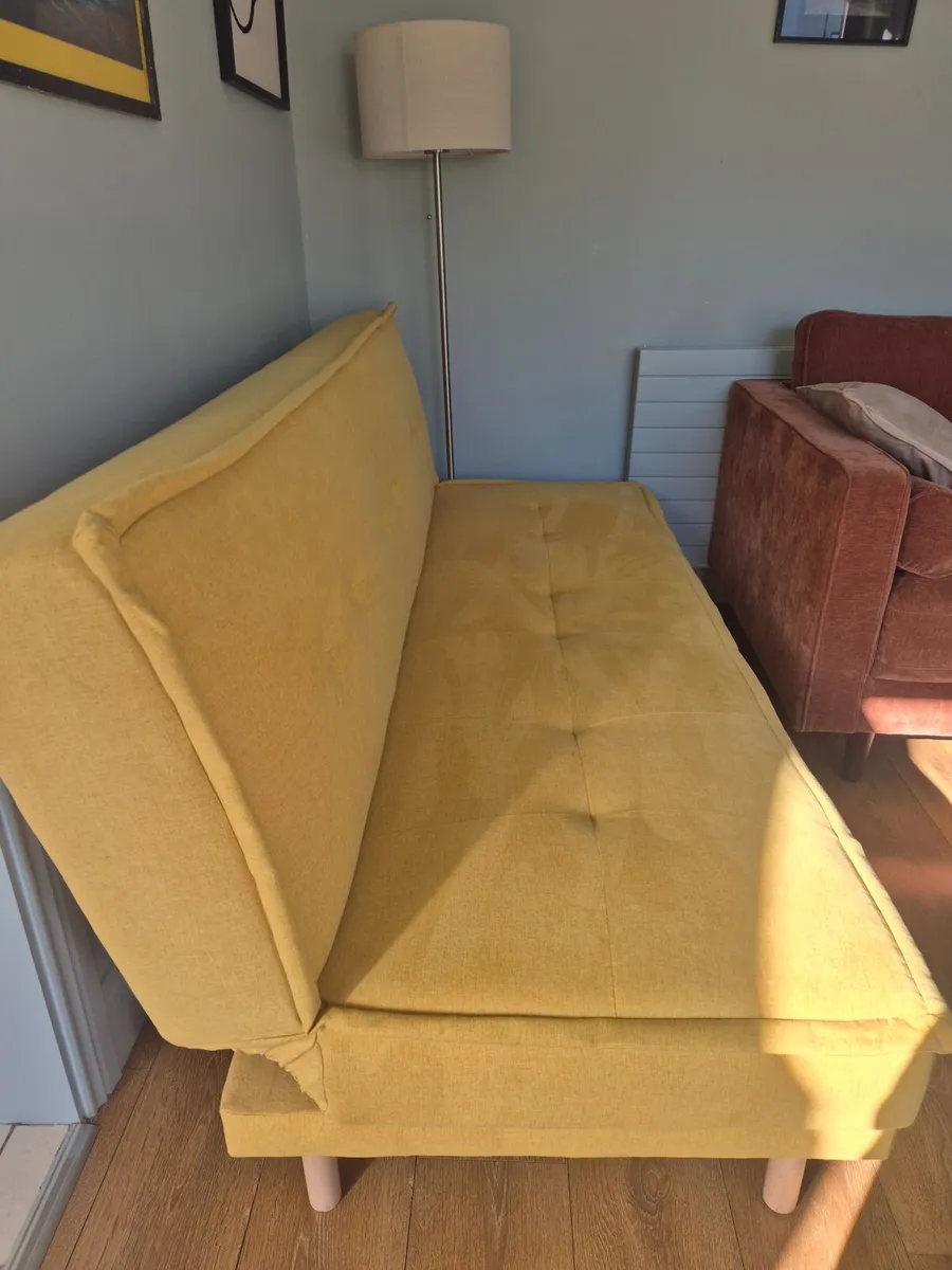 Couch/ sofa bed - Image 3