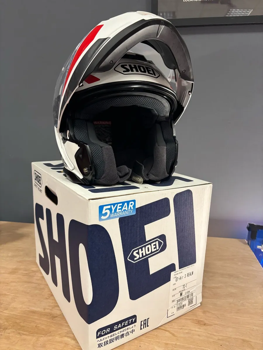 Shoei Neotic 3 includes Communication system - Image 1