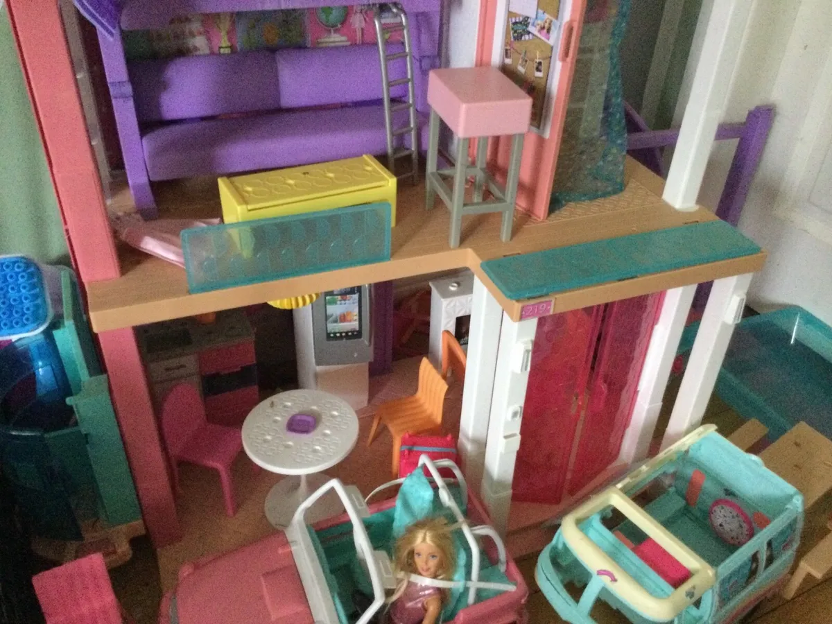 Barrie house,dolls and accessorises - Image 4