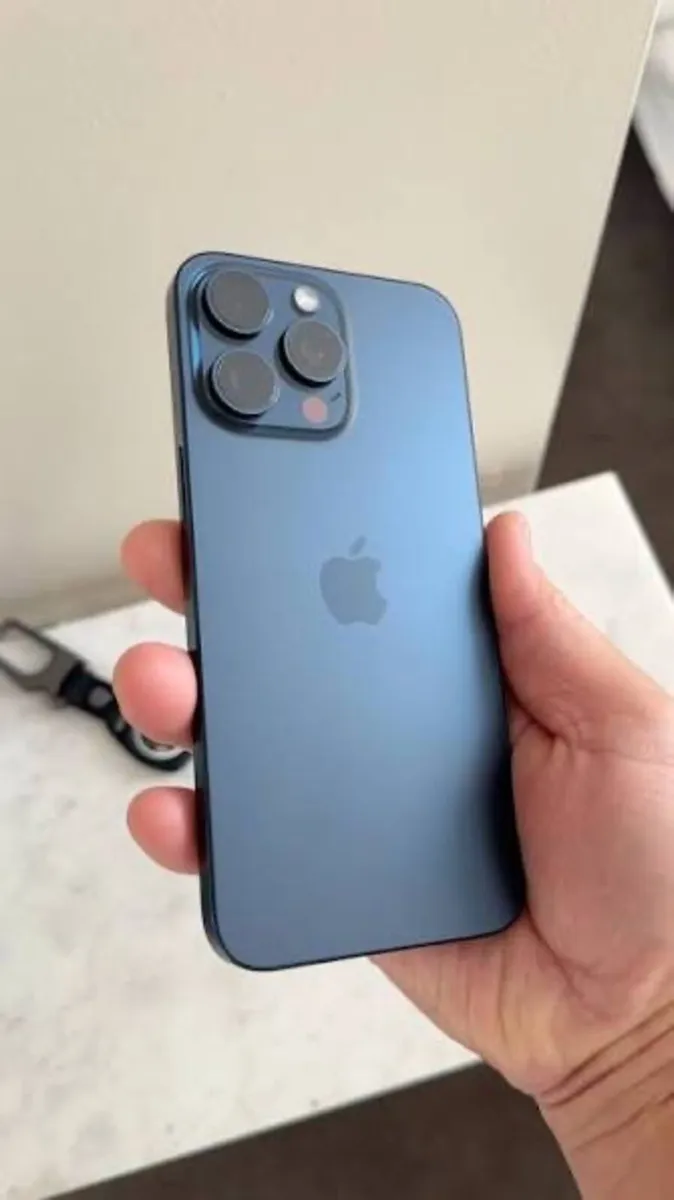 iPhone 15 pro Max 256GB