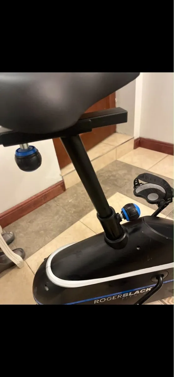 Electric exercise bike - Image 3