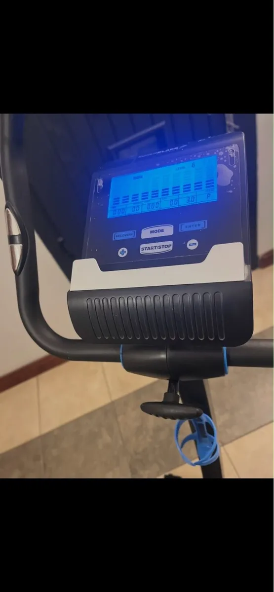 Electric exercise bike - Image 2