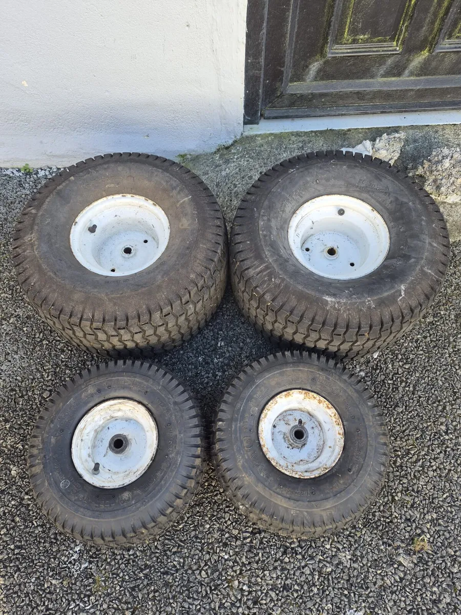 LT1000 Craftsman ride on mower tyres - Image 1