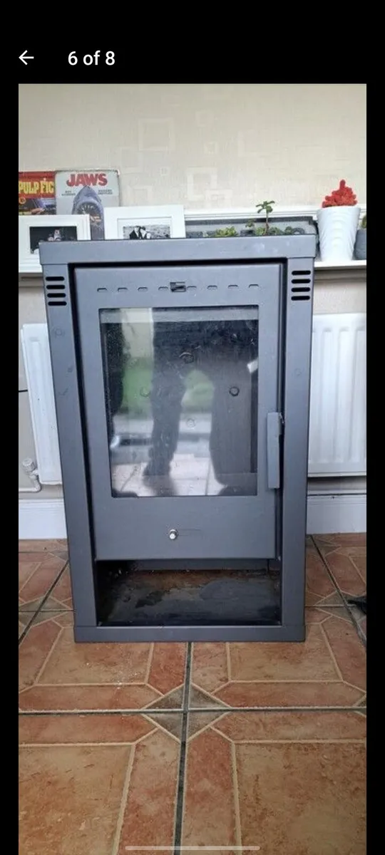 Wood burning stove - Image 1