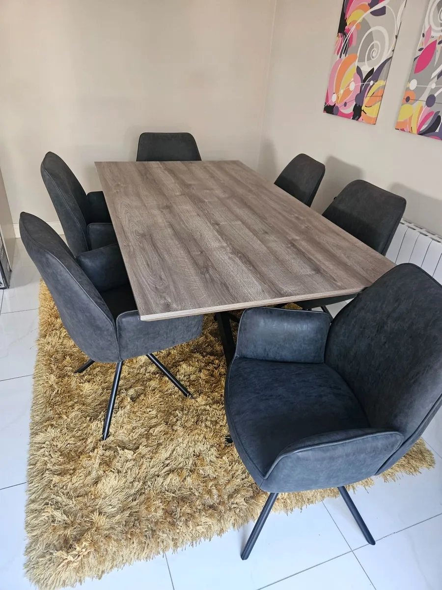 Modern Dining Table & 6 Grey Chairs - Image 1