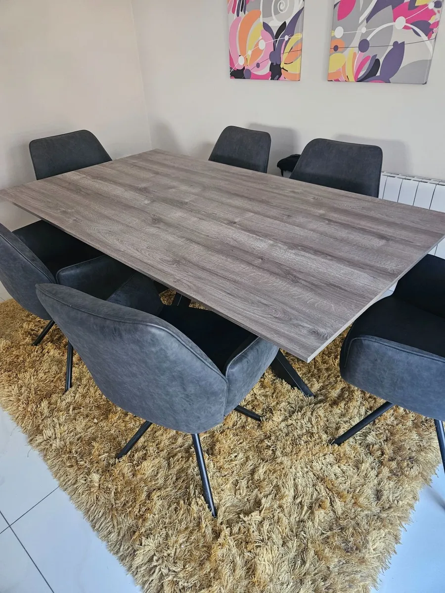 Modern Dining Table & 6 Grey Chairs - Image 4