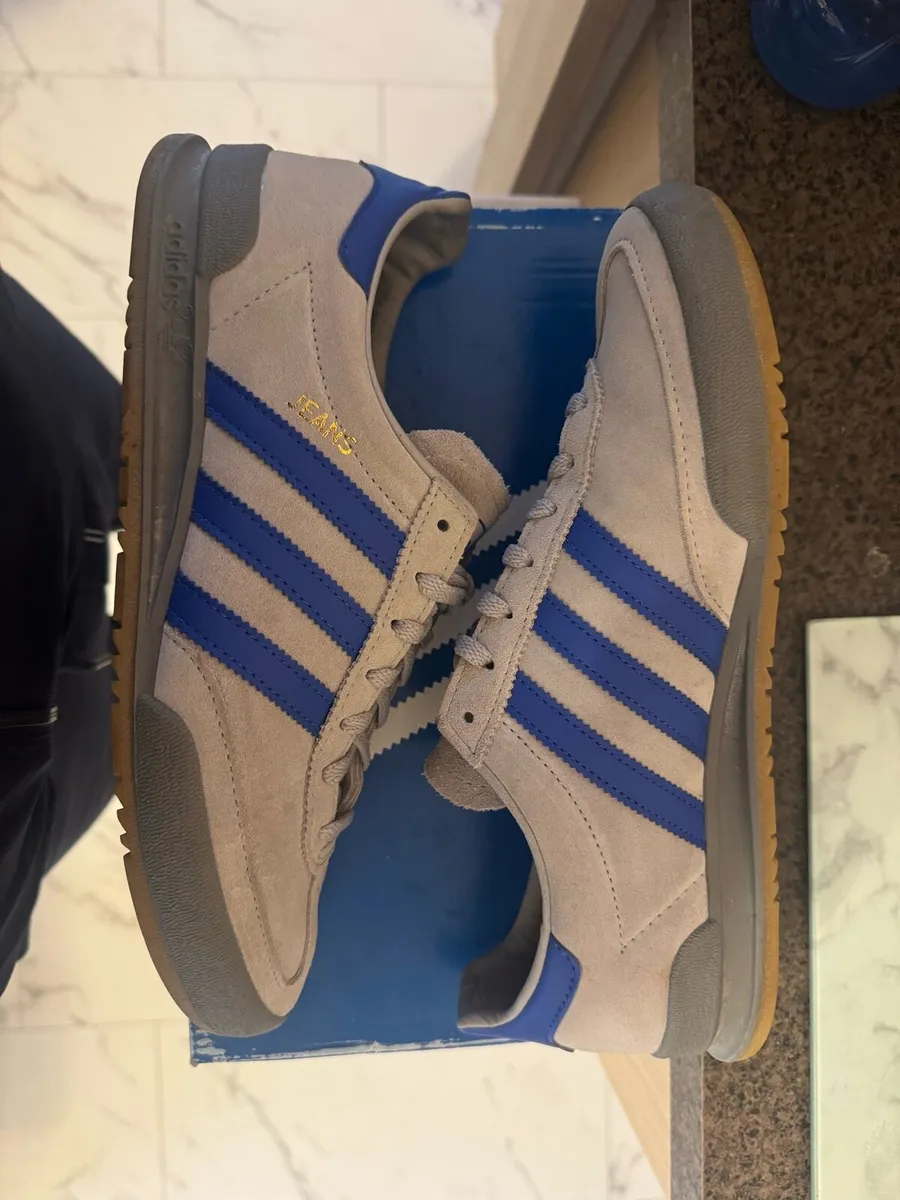 Adidas jeans size uk8 - Image 2