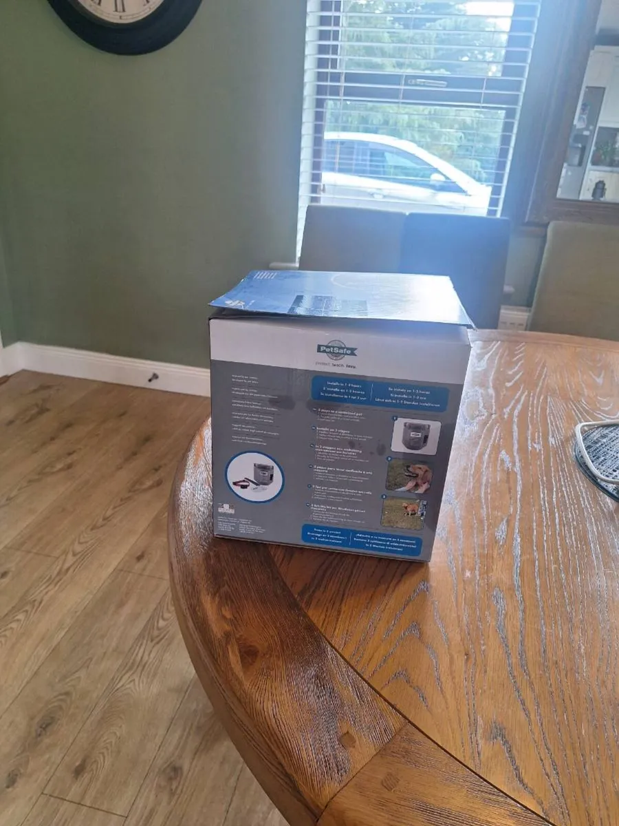 Wireless pet containment system - Image 2