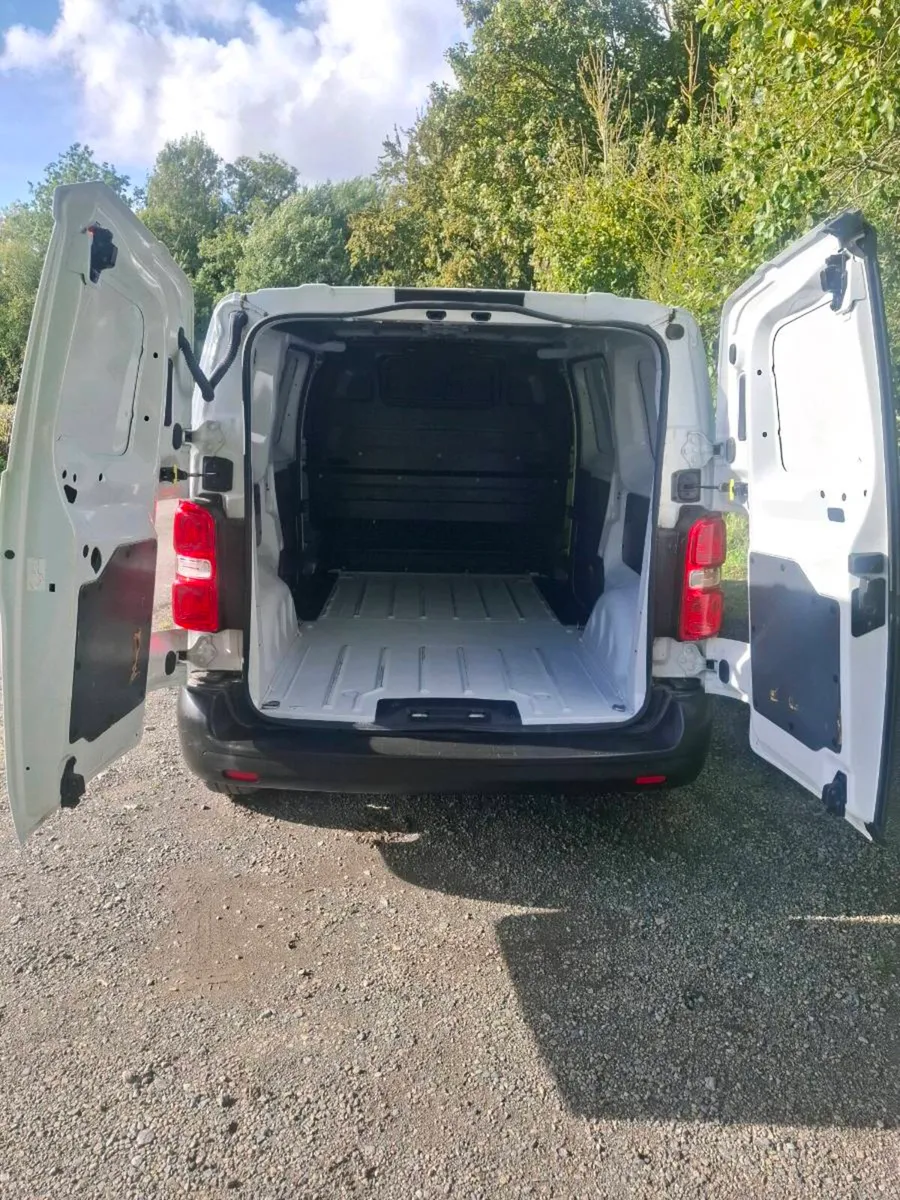 Opel Vivaro - Image 3